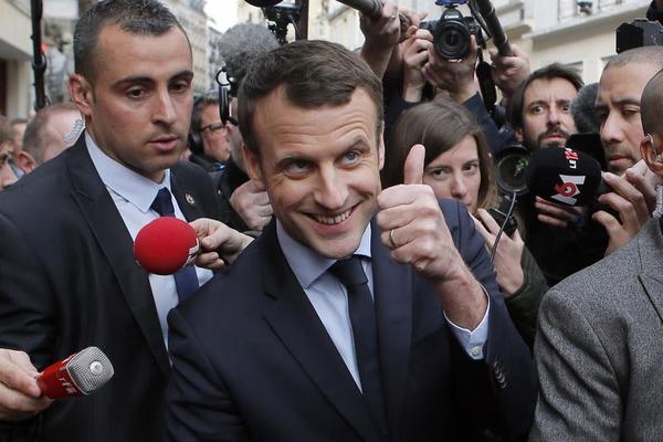 Martin Schulz and Emmanuel Macron Could Save Europe