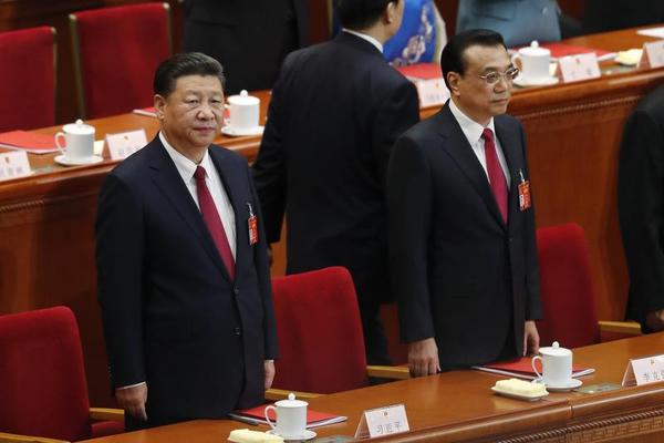 Xi Jinping: The Illusion of Greatness