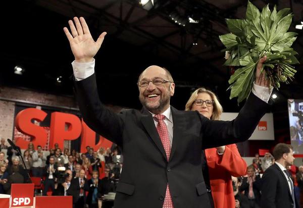 How Martin Schulz Could Beat Angela Merkel