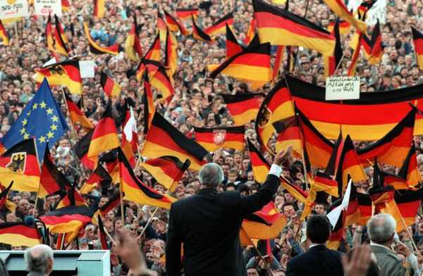 A German Giant: The Political Legacy of Helmut Kohl
