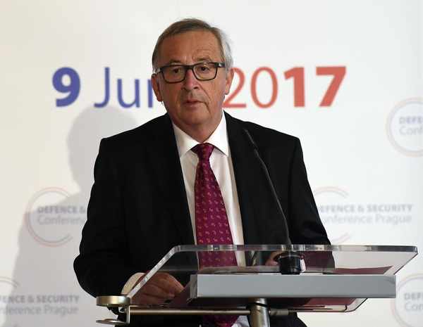 Juncker’s Dangerous Defense Strategy