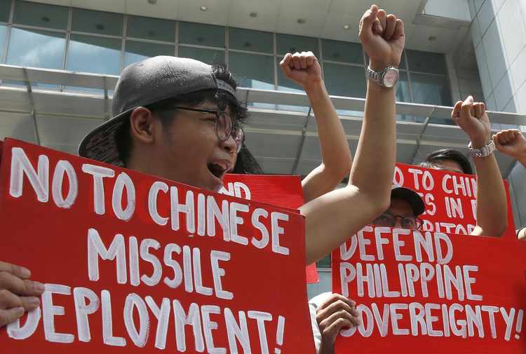 Vanishing Borders in the South China Sea