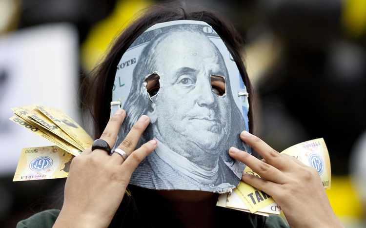 Argentina Cconomy: From Comeback Kid to Turbulence