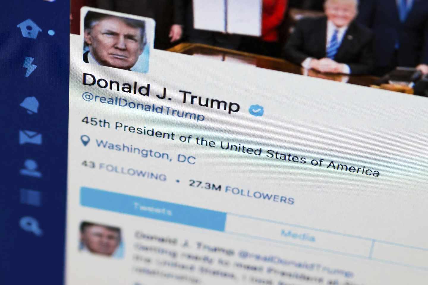 Hurricane Donald: Trump Creates a New Twitter Storm