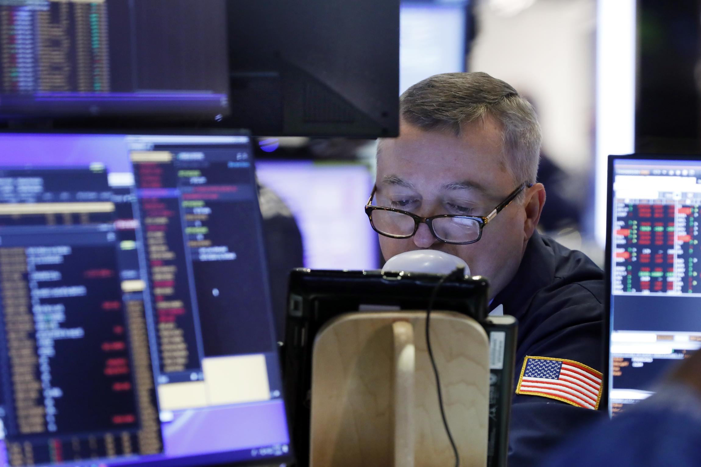 Nifty50 Below 24,900:  Stock Market Plunge –  Are You Prepared? - 0f9qw1t