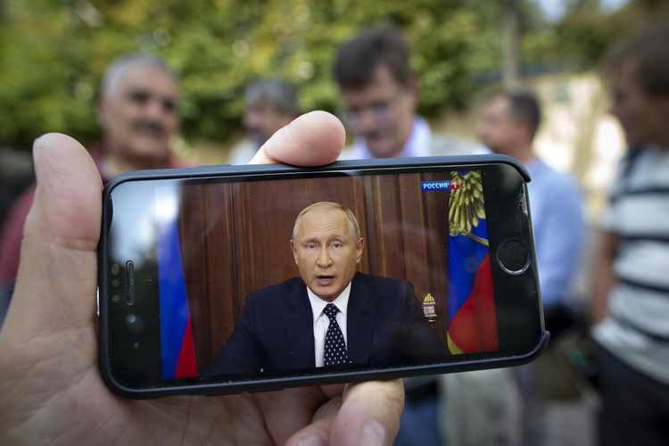 Putin’s Semi-Free Press Problem