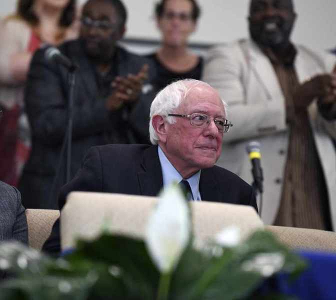 Sanders Gets Endorsements From 7 Black South Carolina Lawmakers
