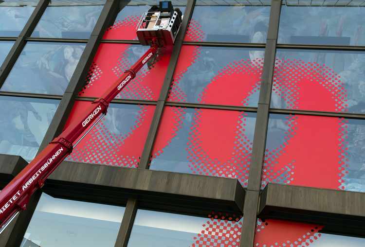 What the Dismantling of the Wall Means 30 Years Later