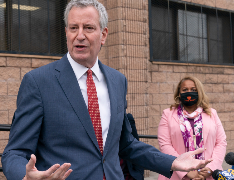 Virus Outbreak New York 3K (AP Photo/Mark Lennihan)