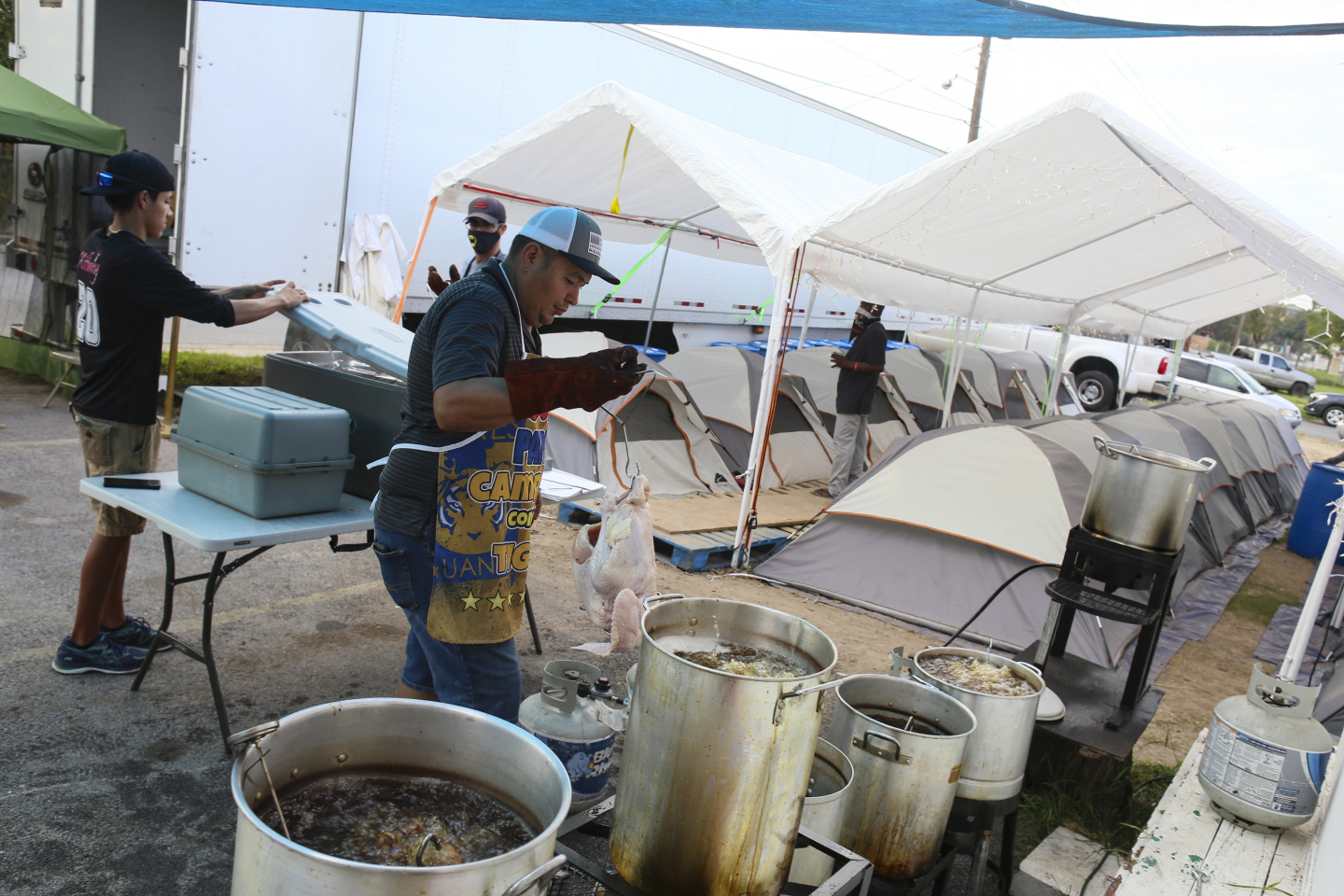 Why Do Frozen Turkeys Explode When DeepFried? RealClearScience