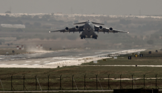 A Bipartisan Effort to Curtail Presidential Warmaking