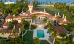Esta toma aérea muestra la mansión Mar-a-Lago del expresidente Donald Trump, en Palm Beach, Florida, el miércoles 10 de agosto de 2022. (AP Foto/Steve Helber)