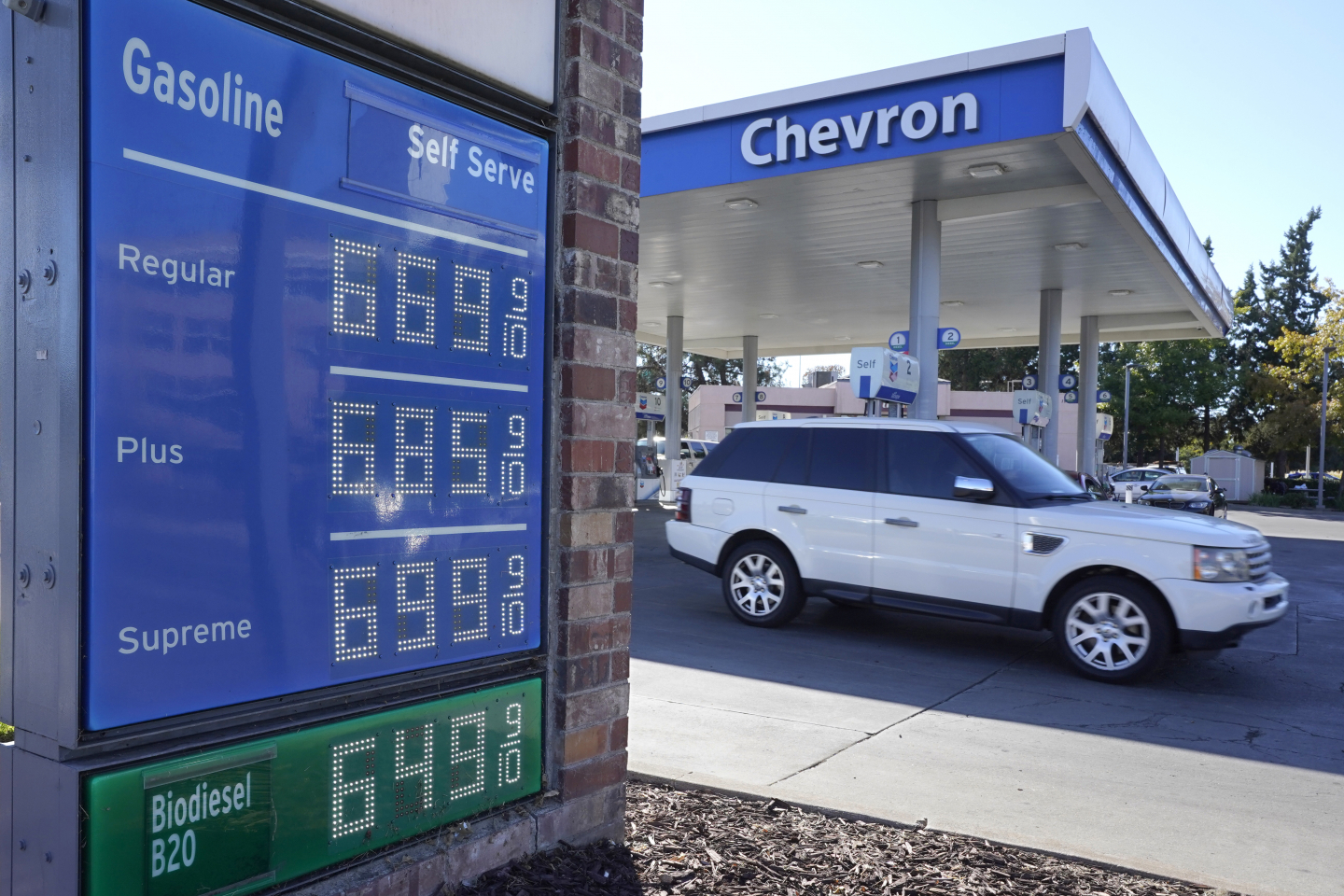 “Trump Stands Firm as Defender of American Energy Security – Opposition Quivers”