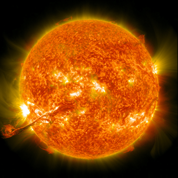 Sun Just Let Out the Longest Radio Burst We've Seen