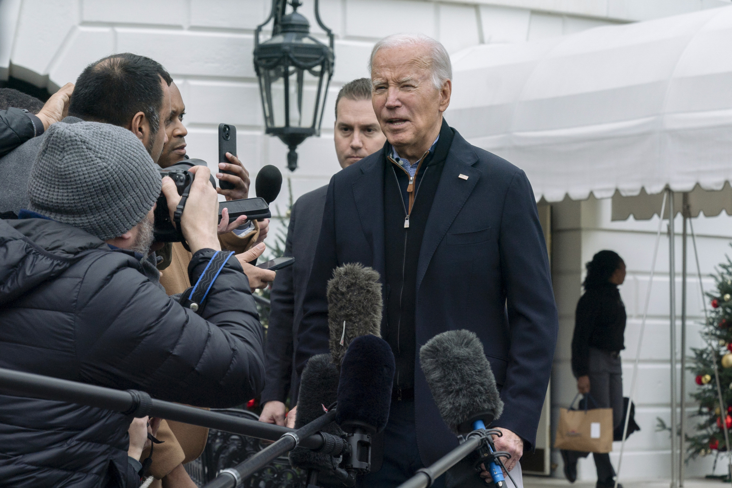 The Federal Reserve Can't 'Boost' President Biden, or Any President ...