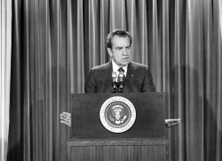 Trump Should Learn From Watergate