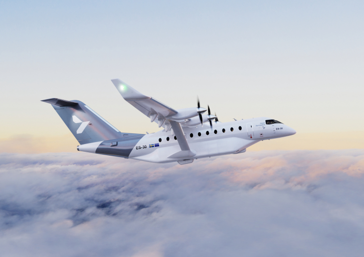 Largest Electric Aircraft Completed a Very Cheap Test Flight