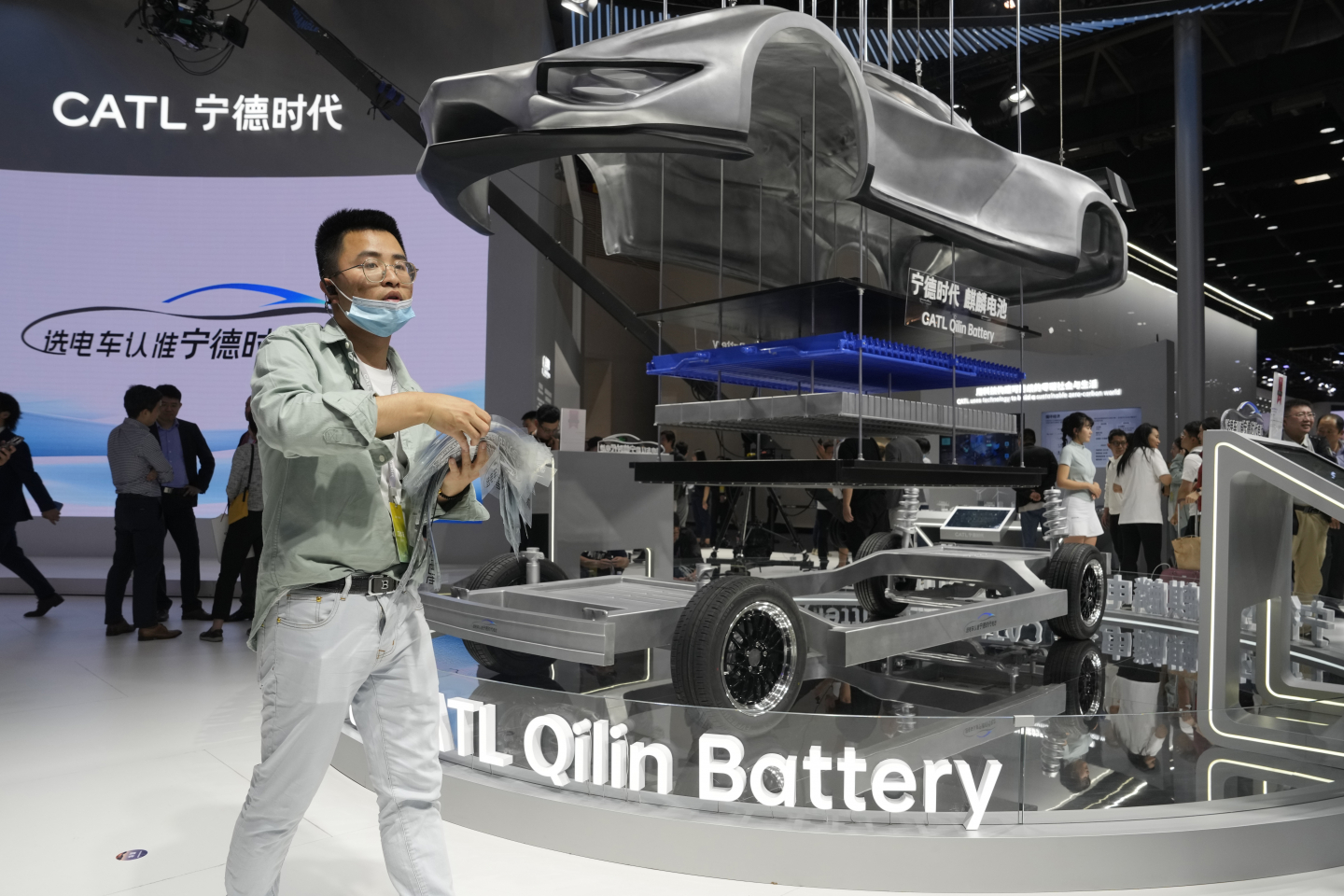 Why China Is Winning The Ev War Realclearscience