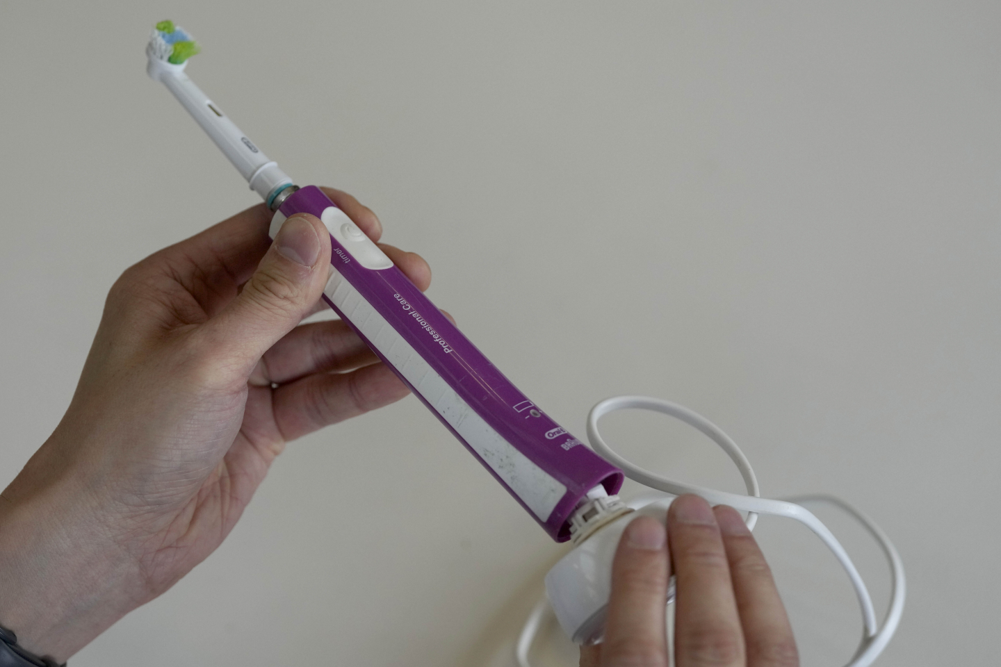 Are Electric or Manual Toothbrushes Better? | RealClearScience