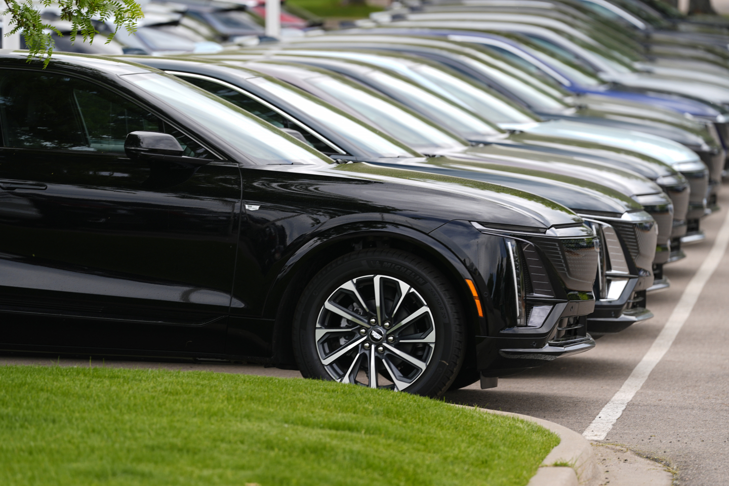 “Government Regulations Drive Up Costs of American Cars”