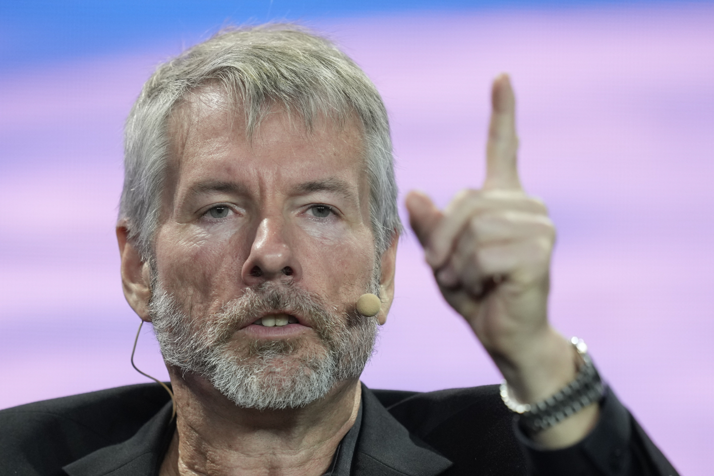 Strategy's Teetering Tower Of Financial Garbage