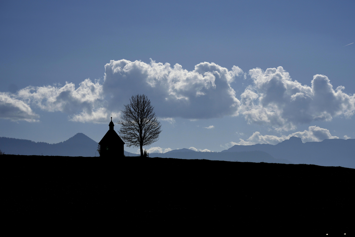 Microplastics in Clouds Coud Be Affecting Weather and Climate ...