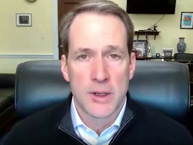 jim himes net worth