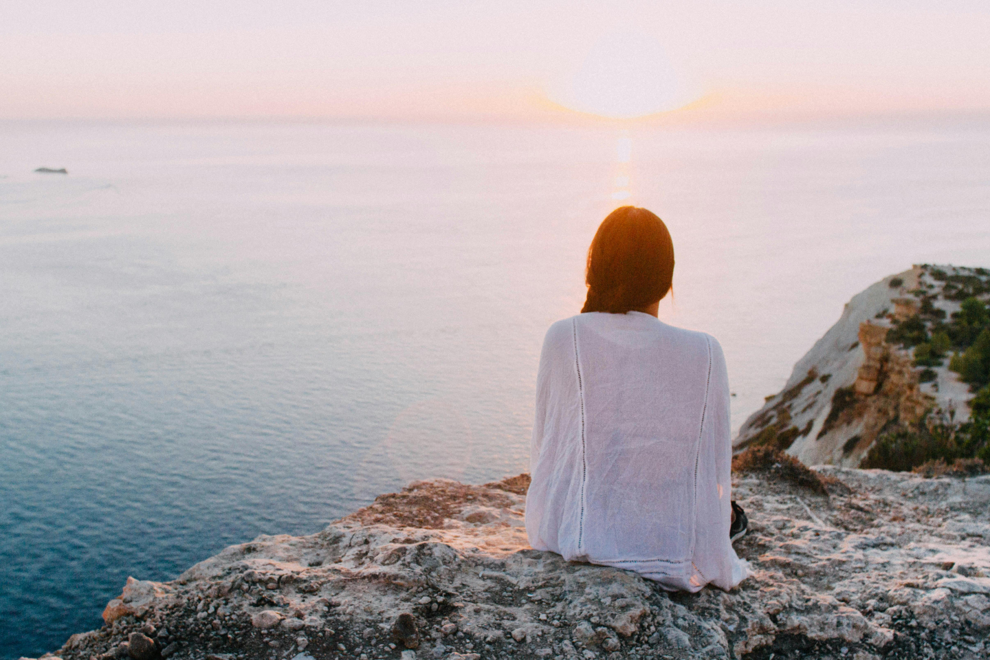 Why the Healthiest Generation Is the Loneliest