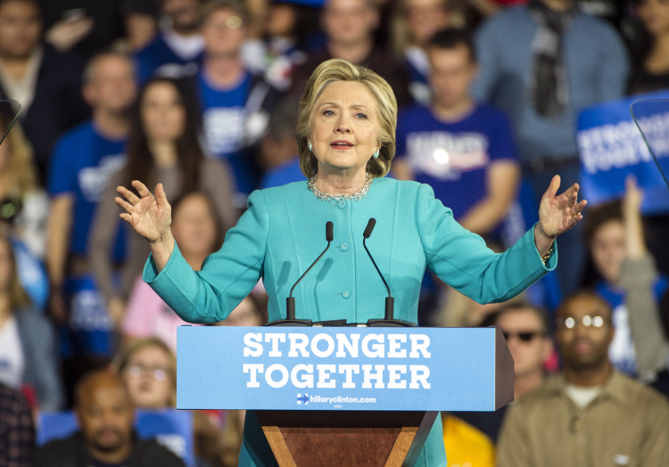 Campaign 2016 Clinton FR53611 AP