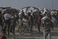 Netanyahu Is Spoiling Chance for Mideast Peace