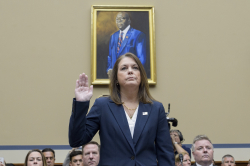 Secret Service Stops Ex-Chief's Security Clearance Renewal