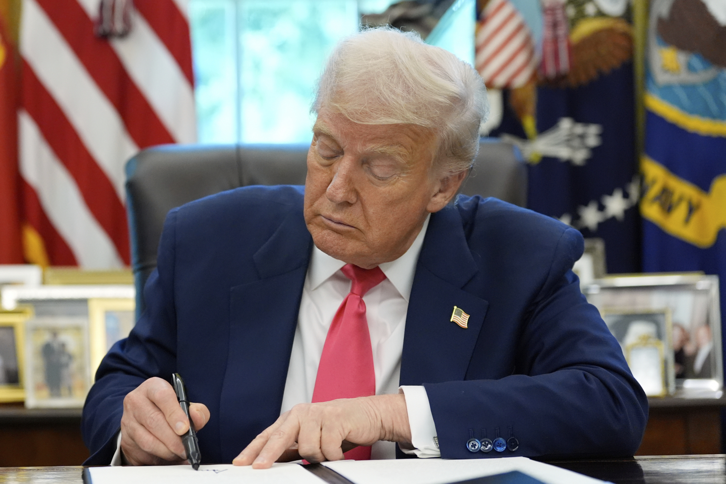 Trump Fights to Democratize 401(k)s With the Addition of Private Equity
