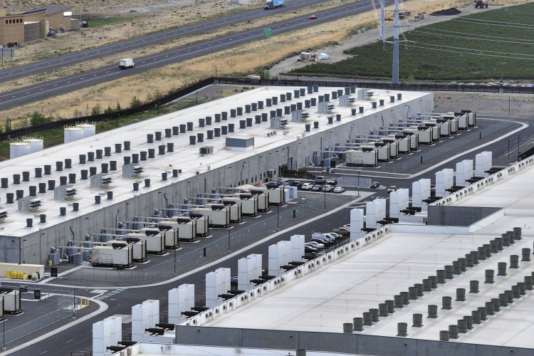 System Recovers Electricity From Data Center Waste Heat