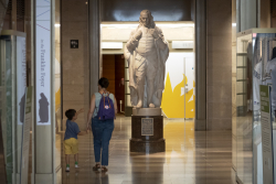 Make the Smithsonian Great Again Make the Smithsonian Great Again