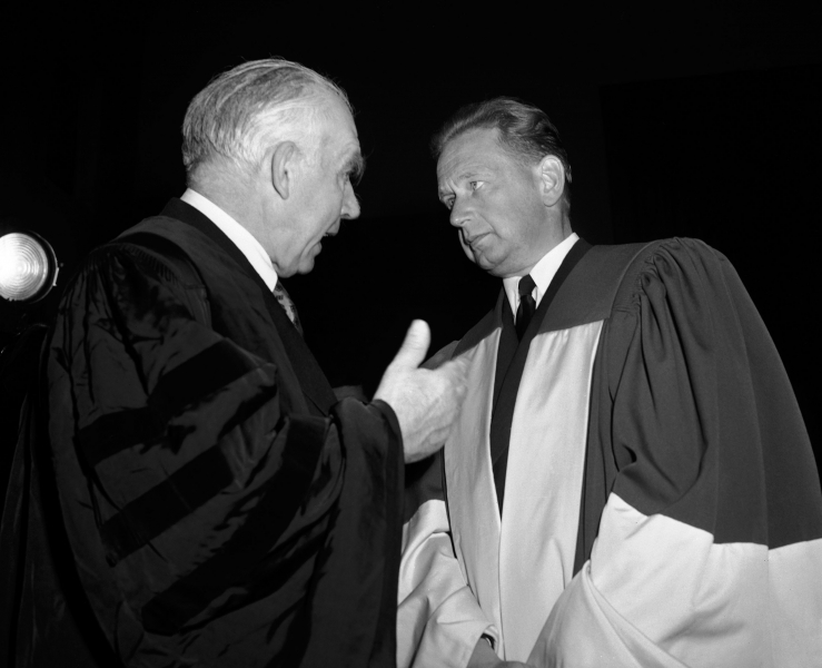 There's No Copenhagen Interpretation of Quantum Mechanics