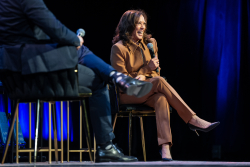 Harris' Alternate Reality Book Tour