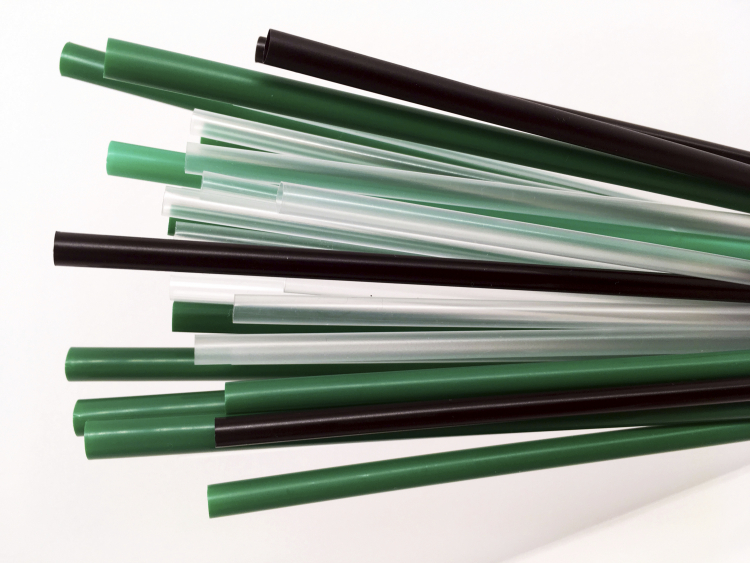 What's the Most Sustainable Drinking Straw?