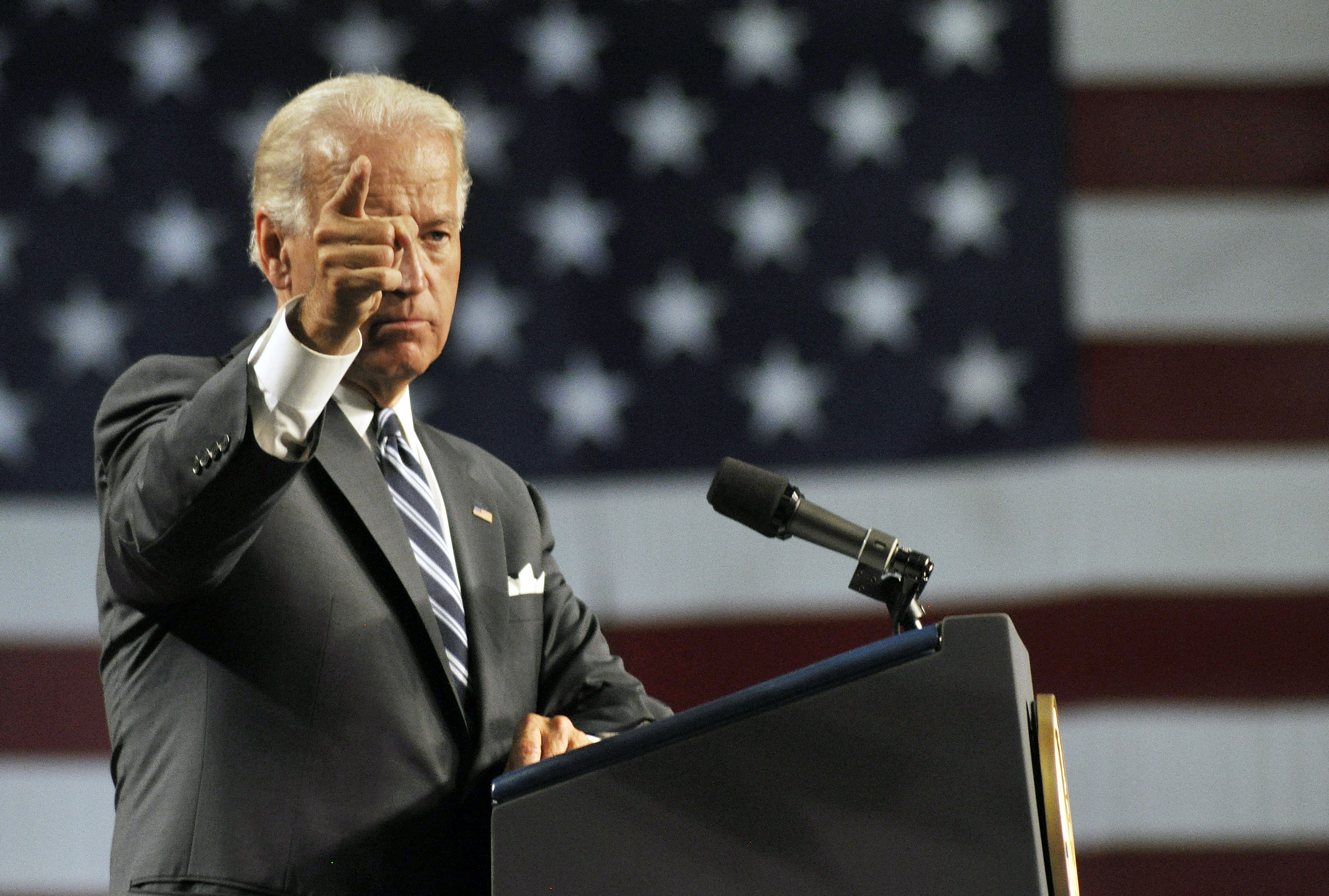Emails: Biden Demanded CIA Coverup of Embarrassing Ukraine Intelligence