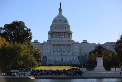 Congress Should Miss Their Paychecks Too