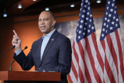 Jeffries Made a Mistake Linking Himself to Mamdani