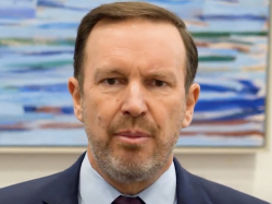 Sen. Murphy: "Now Would Be The Time To Pick A F***ing Side" In This Country