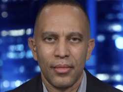Hakeem Jeffries: $250 Bill Featuring President Trump Would Be "Monopoly Money"