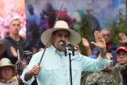 Trump Says It'd Be 'Smart' for Maduro To Step Down