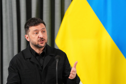 Zelensky To Meet Trump Sunday To Discuss Peace Plan