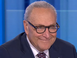 Sen. Chuck Schumer: Congress Must Pass War Powers Resolution To Stop Trump's "Lawlessness" In Venezuela