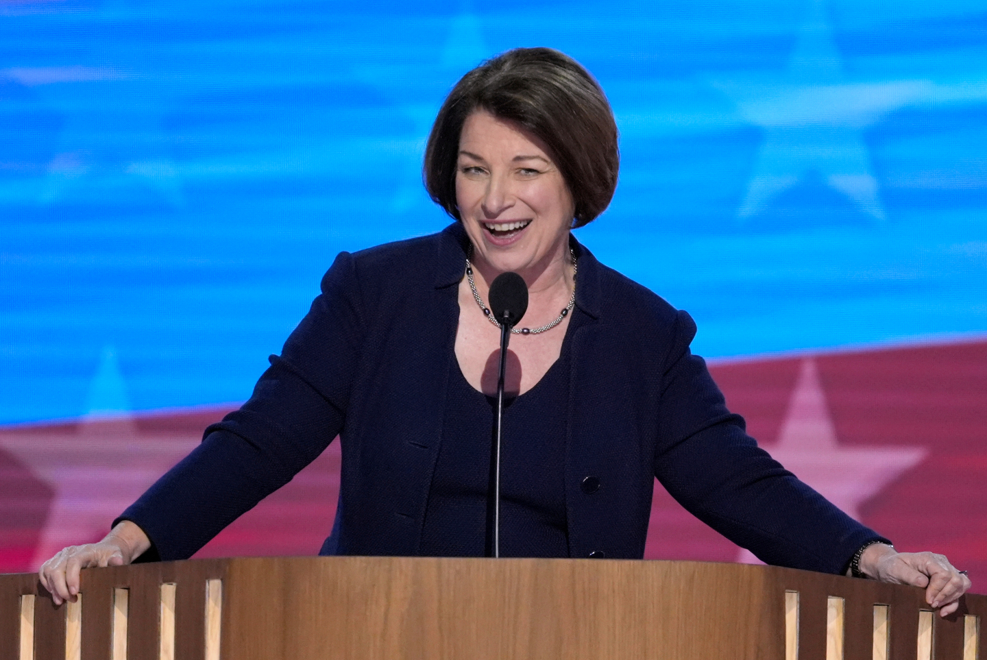“In sharp contrast to Amy Klobuchar, supporting Big Business doesn’t spell doom”