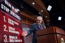 If Democrats Fold on Their ICE Demands, It Will Be a Disaster
