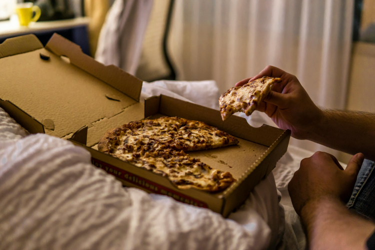 Late-Night Eating Might Be Bad for Your Liver