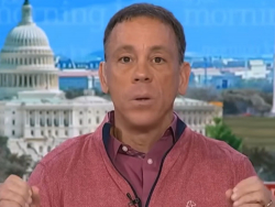 Jim VandeHei: Trump Doesn't Care About "Bleak" Polls For GOP, "He Thinks He's Crushing It"