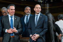 Democrats Navigate Their SOTU Response on Live TV